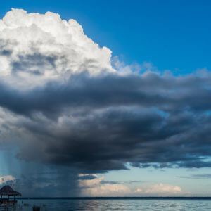 Averse à Bacalar, dans la région du Yucatan au Méxique